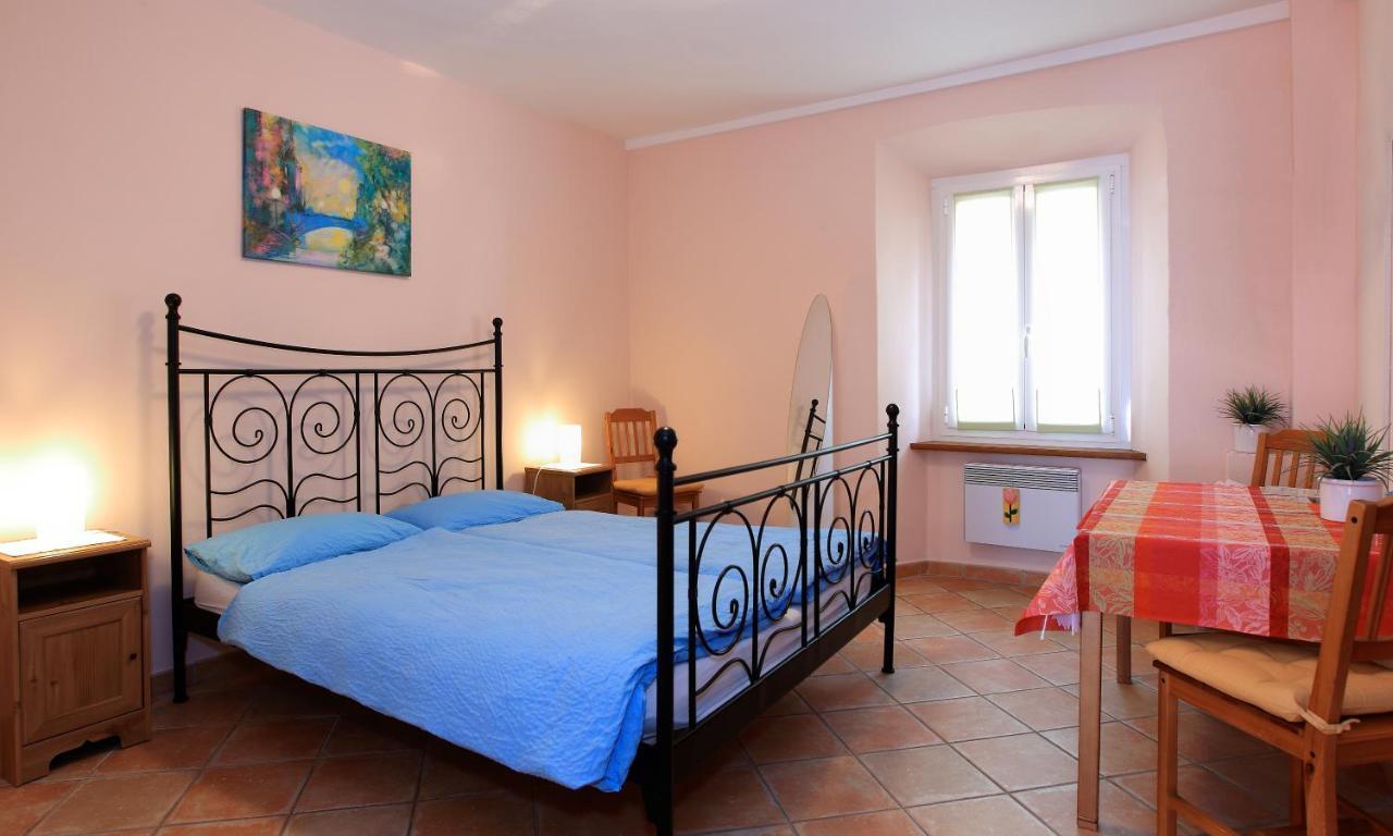 Annie'S Bed & Breakfast Ascona Oda fotoğraf